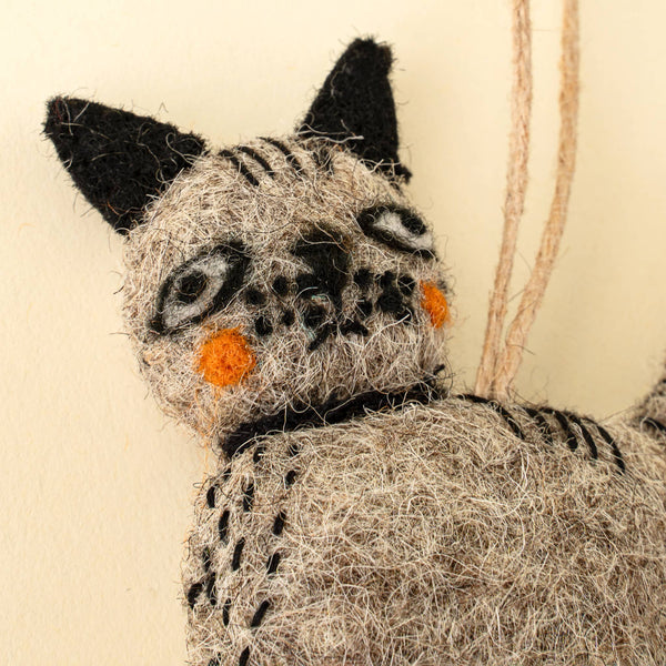 Curious Cat Felt Onament, Grey