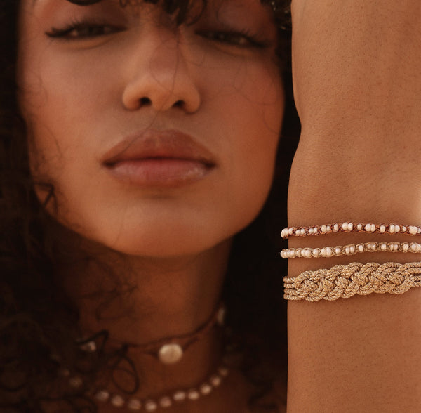Anar Bracelet Peach Walnut - Bodega Nantucket