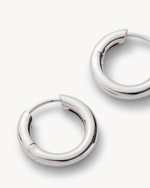 Petite Hoops in Silver - Bodega Nantucket