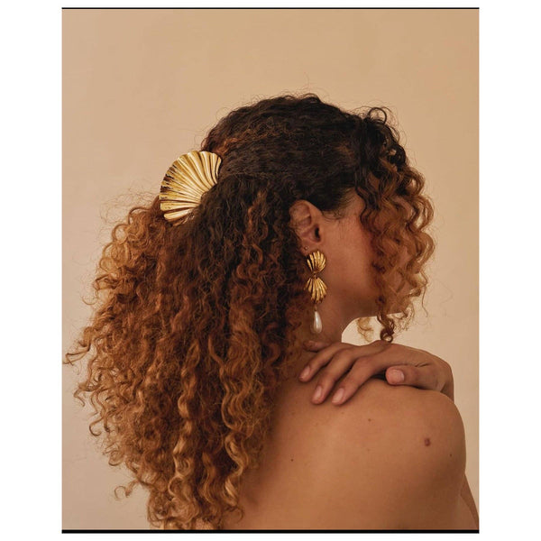 Vintage Gold Seashell Hair Claw Clip MK2ZCM6W6HCP638