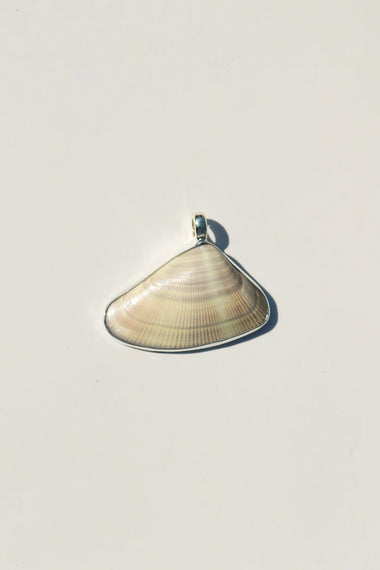 Shell Pendant #26