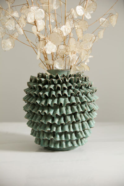 En Pointe Vase - Bodega Nantucket