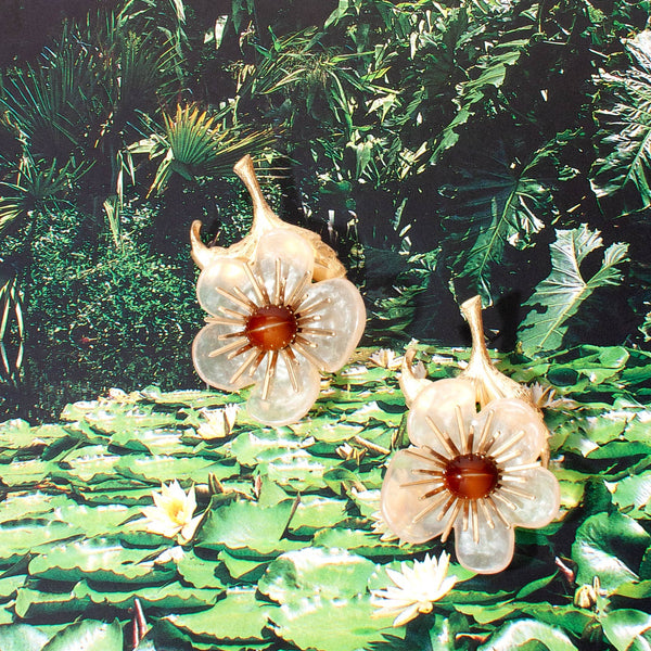 WATERLILY EARRING