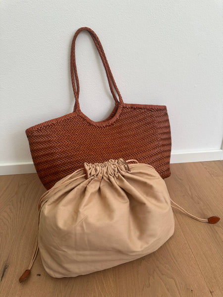 DORA 2.0 - Large: Dark Brown