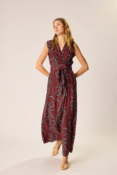 Nico Sleeveless Maxi Feather Bordeaux - Bodega Nantucket