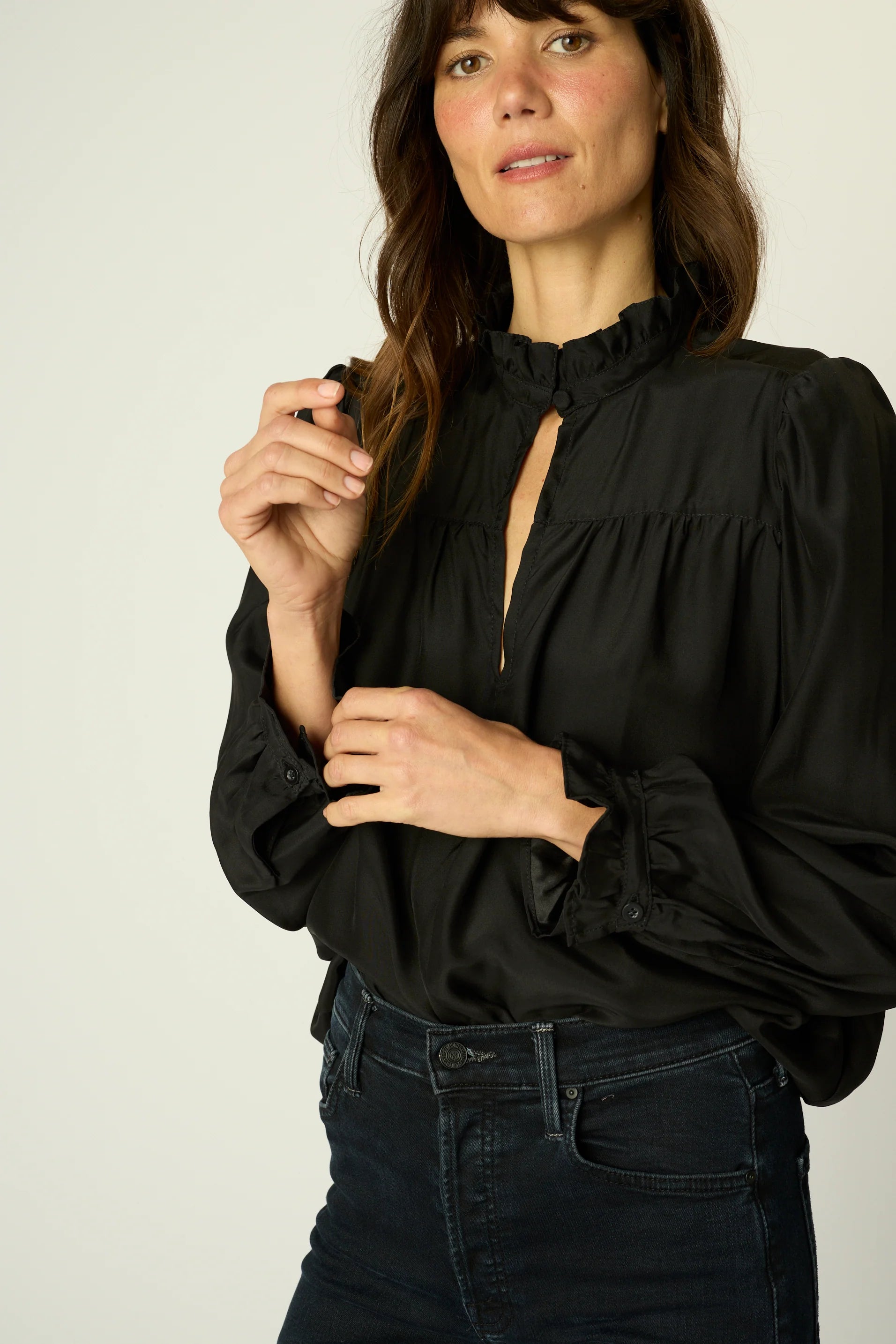 Georgia Top Black Silk | Bodega Nantucket Georgia Top Black Silk | Bodega Nantucket