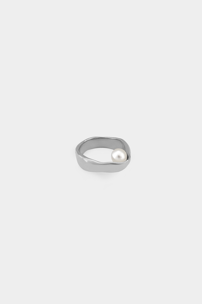 Hidden Ring