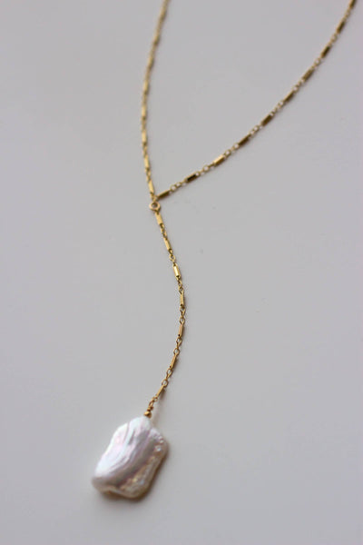 Baroque Keshi Y Necklace - Bodega Nantucket
