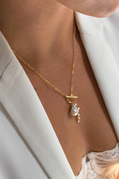 Opalescent Pearl Cluster Toggle Necklace - Bodega Nantucket