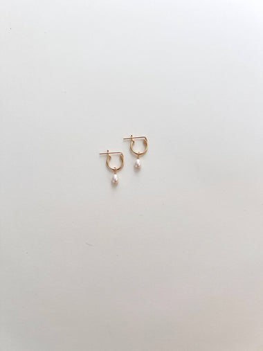 Mira Huggie Hoops