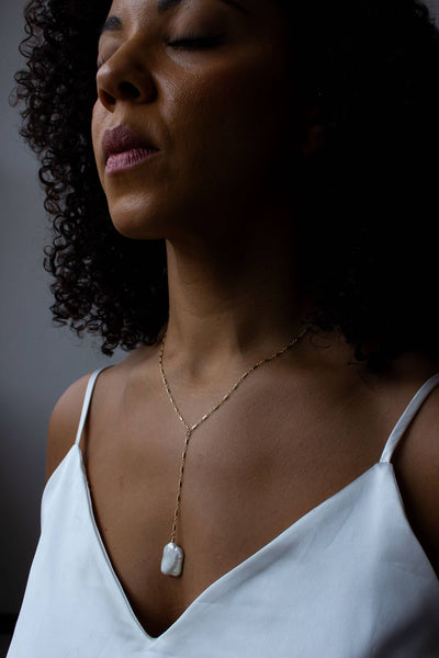 Baroque Keshi Y Necklace - Bodega Nantucket