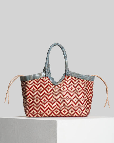Crudelia Flower Blue - Bodega Nantucket